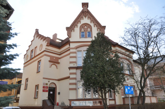 Budynek Biblioteki przy ul. Odrodzenia 24